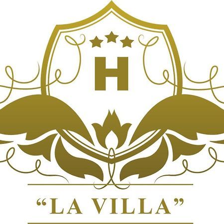 Hotel La Villa ติรานา ภายนอก รูปภาพ
